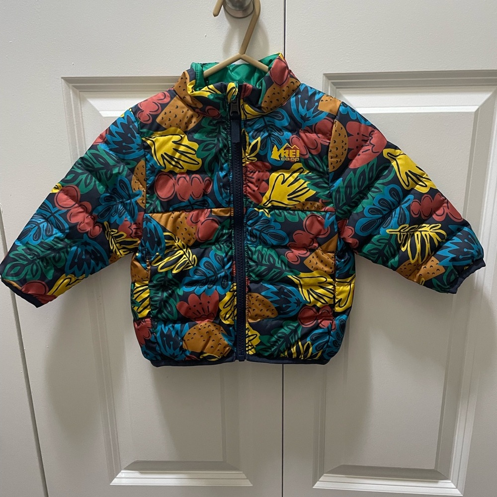 Reversible 650 Down Jacket in Happy Trails/Coastal Green - 18M